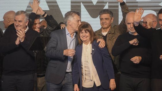 Mauricio Macri y Patricia Bullrich en el búnker de Juntos por el Cambio la noche de las PASO. / Foto: Federico López Claro