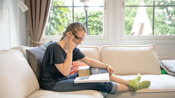 Tecnología para personas con baja visión o ceguera: los gadgets que no imaginabas que existen