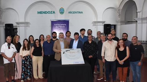 Los Andes | Autoridades de la Subsecretaría de Cultura recibieron al equipo que llevará a cabo la próxima Fiesta Nacional de la Vendimia - Gentileza