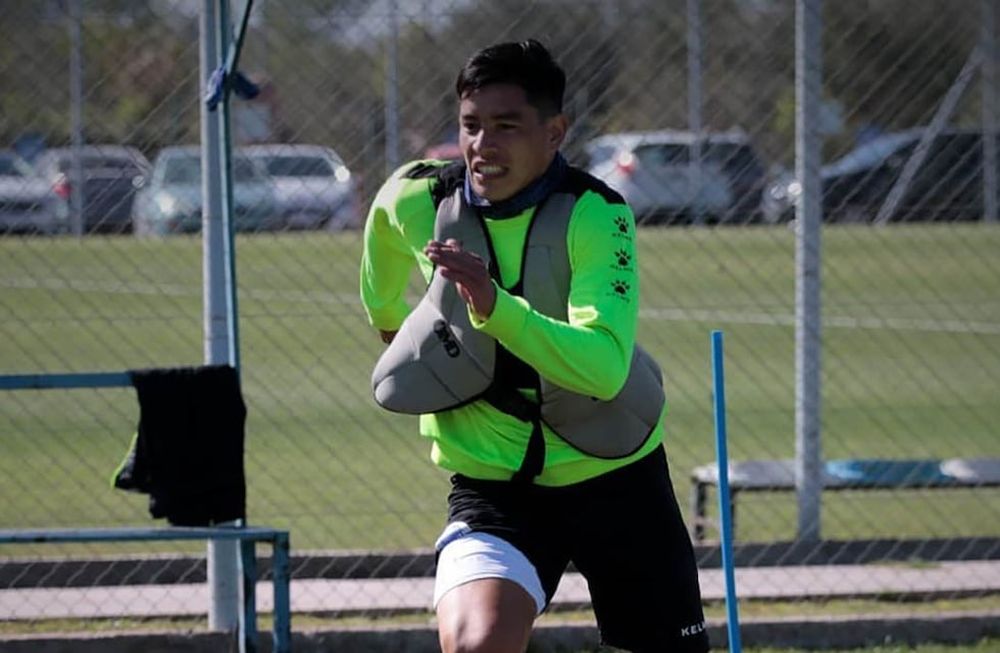 A pesar de los problemas defensivos que padece Godoy Cruz, el zurdo Leonel González es un jugador importante. / Gentileza Prensa CDGAT.