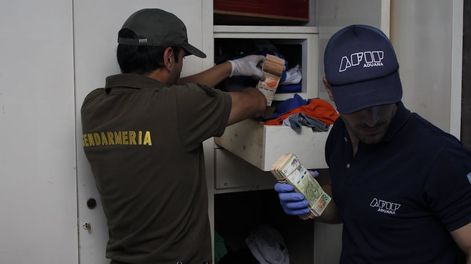 Los Andes | Secuestraron en Mendoza mercadería ilegal valuada en $219 millones. | Foto: Gendarmería Nacional