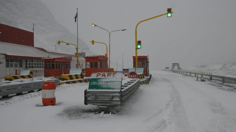 Los Andes | Continua el paso a Chile cerrado por las intensas nevadas | Archivo Los Andes