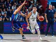 Básquet. Una de las tantas postales, que dejó el choque entre Quimsa y Gimnasia de Comodoro Rivadavia. Sebastián Carrasco un gran aporte al elenco patagónico. Básquet. Una de las tantas postales, que dejó el choque entre Quimsa y Gimnasia de Comodoro Rivadavia. Sebastián Carrasco un gran aporte al elenco patagónico.
