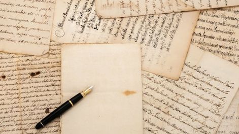 Los Andes | Cuando escribimos, recorremos una ilusión. Atravesamos desiertos, escalamos montañas, gozamos de valles infinitos, como raíces que quieren ser alas.