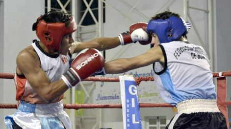 Boxeo: Giuliano Meza se metió en la final del Campeonato juvenil
