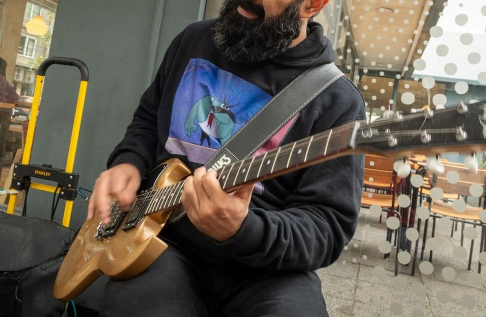 Músico callejero. Foto: Los Andes