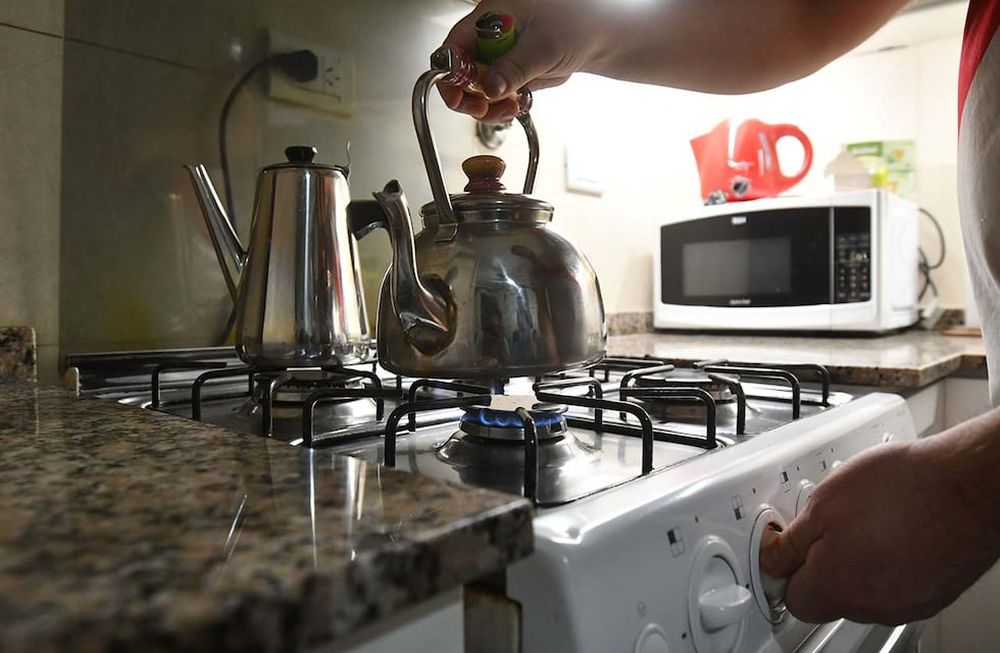 Una estimación privada plantea que los hogares mendocinos perderán el subsidio este invierno, cuando los ingresos totales del grupo superen los $790 mil mensuales. Foto: José Gutierrez / Los Andes