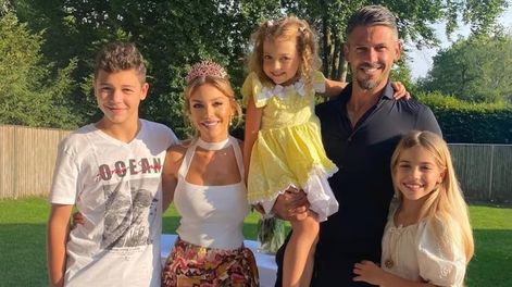 Tras formar una familia con tres hijos y enfrentar tres mudanzas internacionales, surgieron rumores de crisis y separación en el matrimonio.