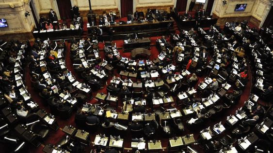 Diputados podría alcanzar este año la representación igualitaria de mujeres y hombres (Archivo)