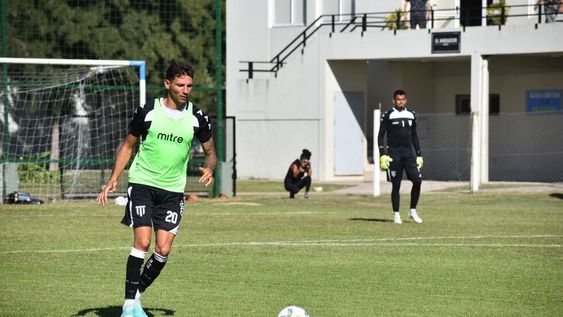 El Topo Meritello marcó su primer gol de la temporada, donde el Lobo logró su primera victoria en el torneo frente a Deportivo Madryn.