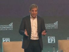 El ministro de Economía, Luis Caputo, estimó que el proceso de privatizaciones y concesiones de activos estatales continuará durante todo el año y generará ingresos por alrededor de US$2.000 millones