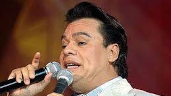 Juan Gabriel vuelve a liderar ventas de música latina tras 18 años