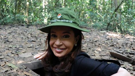 Los Andes | Son burgueses revolucionarios porque exigen junto a los goces totales de los placeres capitalistas, las prerrogativas de la sociedad revolucionaria, pero sin correr ninguno de los riesgos de lo que significa crear una sociedad revolucionaria.