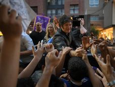 les pido que nos acompañen porque vamos en la dirección correcta las palabras de Javier Milei en Córdoba a días de las elecciones.&nbsp;