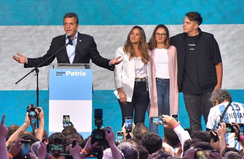 El peronismo cambia de piel pero no de mañas