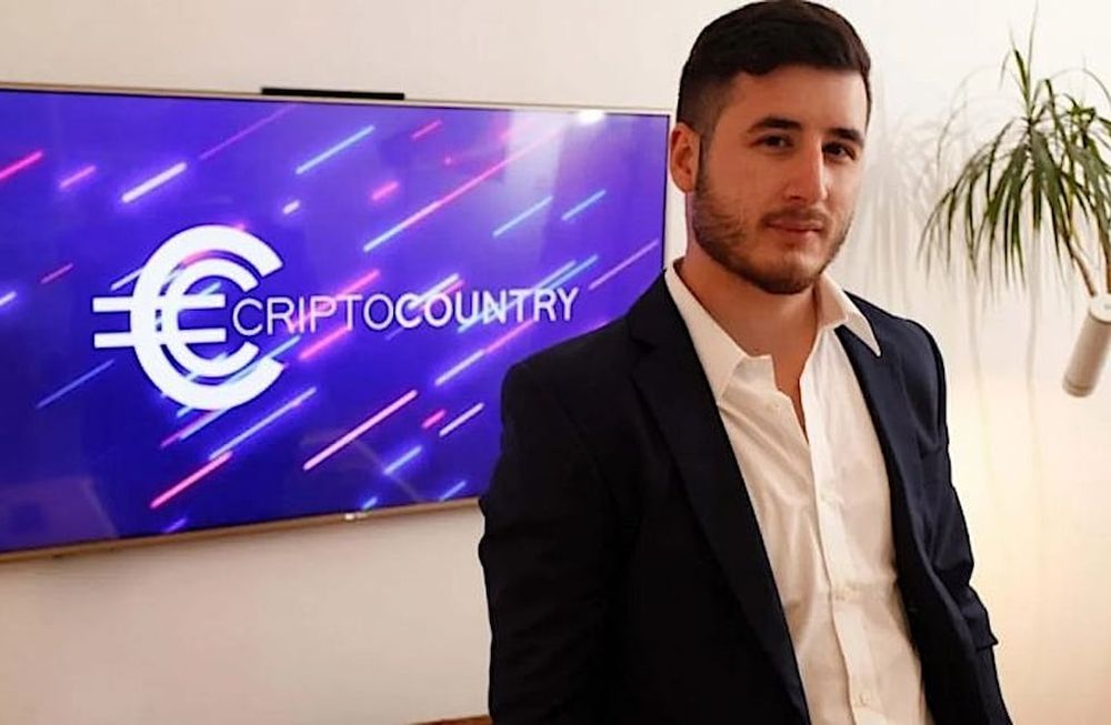 Giovanni Caroglio, uno de los detenidos por presunto fraude en inversiones y venta de lotes virtuales en el Metaverso. Foto: LinkedIn Giovanni Caroglio