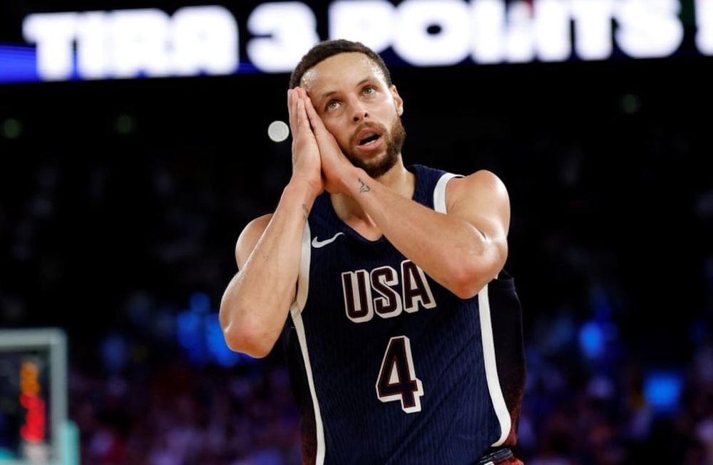 Stephen Curry y su famosa celebración tras marcar de tres. / Foto: EFE