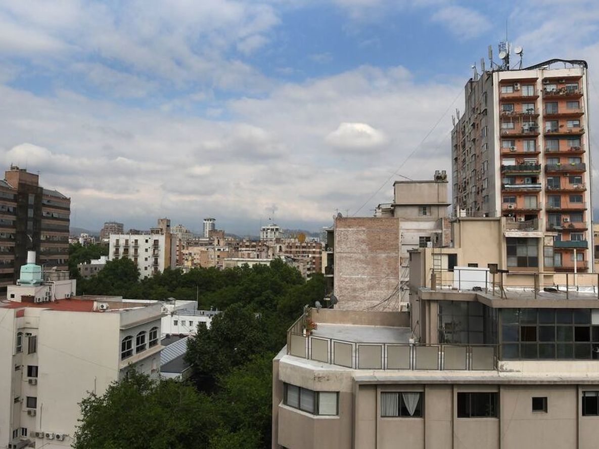 Pronóstico del tiempo. Se espera un día parcialmente nublado en Mendoza. Archivo / Los Andes