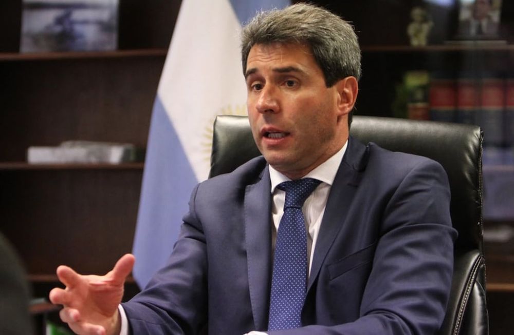 Las elecciones de este domingo quedaron suspendidas hasta que el máximo tribunal de Justicia del país decida si Sergio Uñac puede ir por otro mandato.