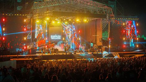 El Festival del Malbec y el Olivo arrancó con una explosión de rock mendocino