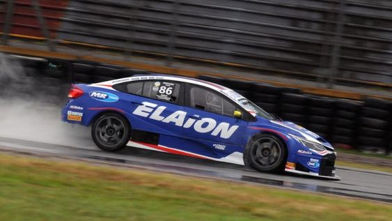 STC2000: Canapino marcó la pole position
