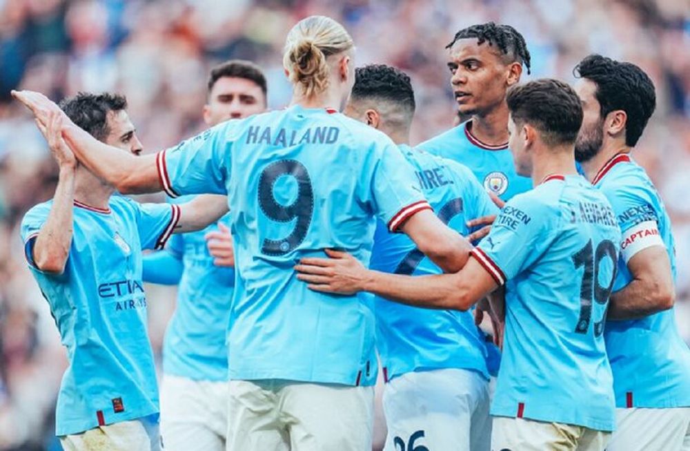 Con Julián y Haaland desde el arranque, el equipo de Guardiola derrotó a Sheffield gracias a un hat-trick de Mahrez y espera rival para la definición./Gentileza.