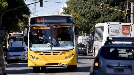UTA convocó a un paro de transporte desde las 00 de este martes. (Ramiro Pereyra / La Voz