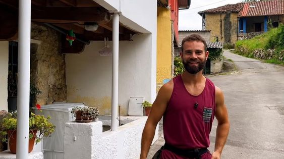 Ibon había postergado la mudanza porque imaginaba que un pueblo de 18 habitantes significaría necesariamente aislamiento.