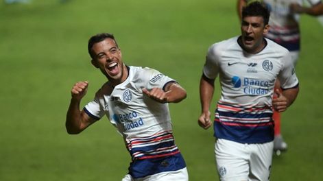 Franco Di Santo en San Lorenzo está en la órbita de Boca Juniors. / Gentileza.