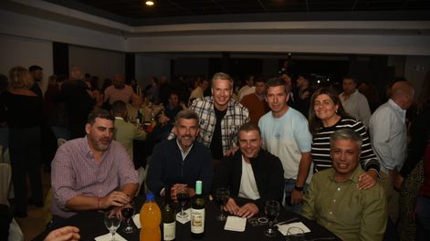 Clima electoral en la Paella Radical: guiños a Milei y con un mensaje claro a Martín Lousteau