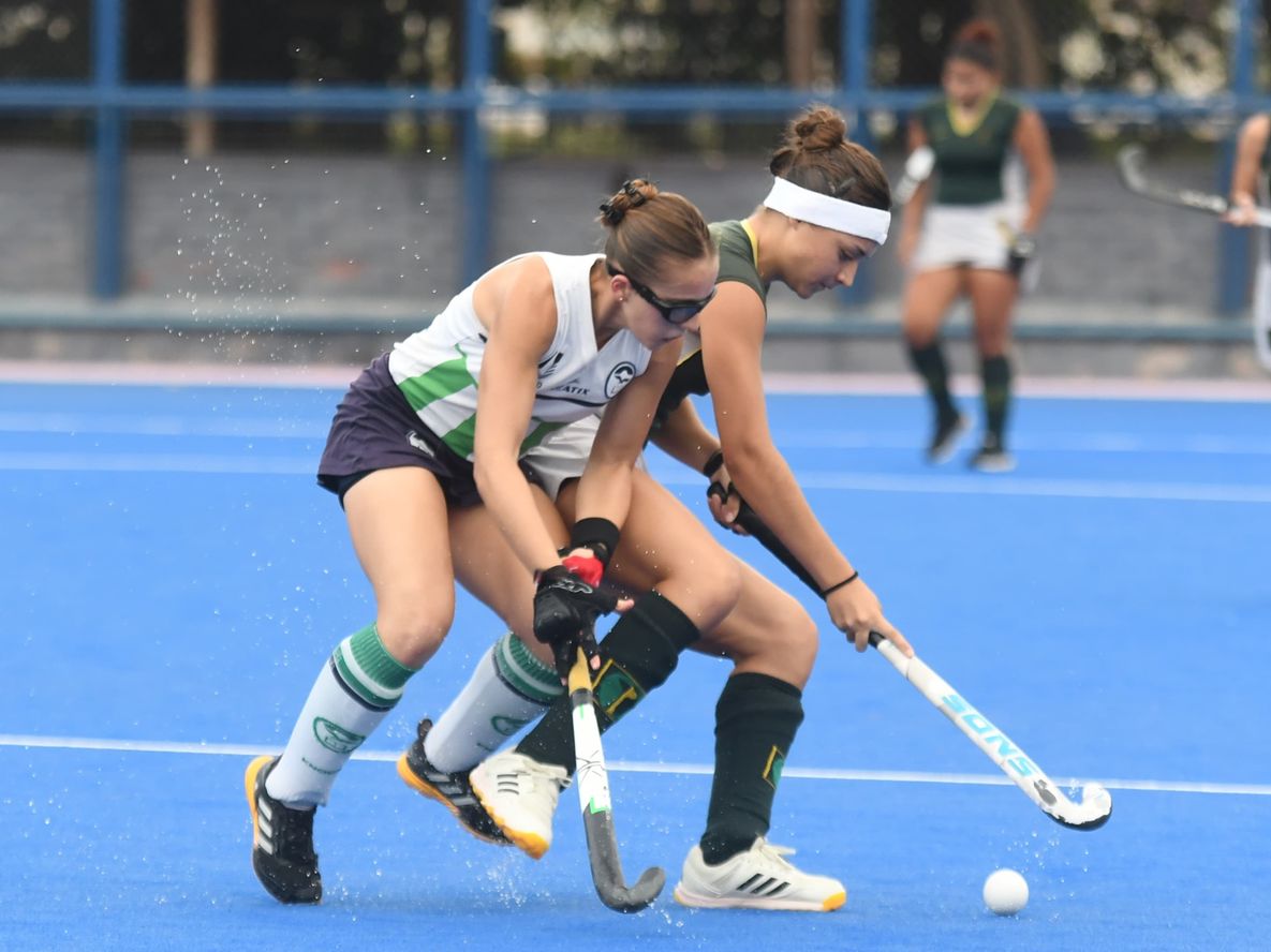 Hockey césped: Empezó la temporada con el Pre Vendimia y la UN Cuyo venció a Vistalba HC