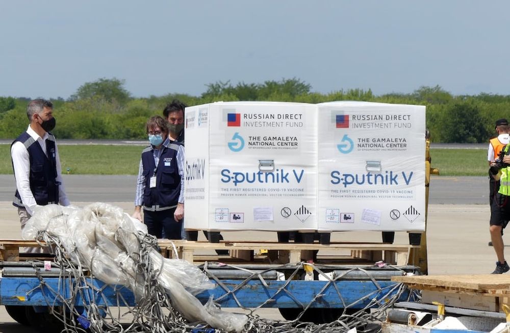 El segundo lote de las vacunas rusas Sputnik V llegó a la Argentina.