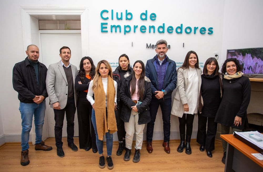 El intendente mantuvo un fructífero encuentro con emprendedoras textiles