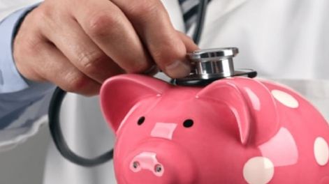 Los profesionales de la Salud aseguran que no cobran desde septiembre y OSEP advirtió que pagará a principios de enero.