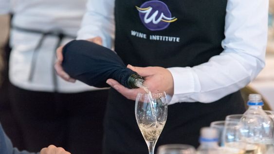 ¿Querés ser sommelier? Últimos días de inscripción para estudiar en Wine Institute