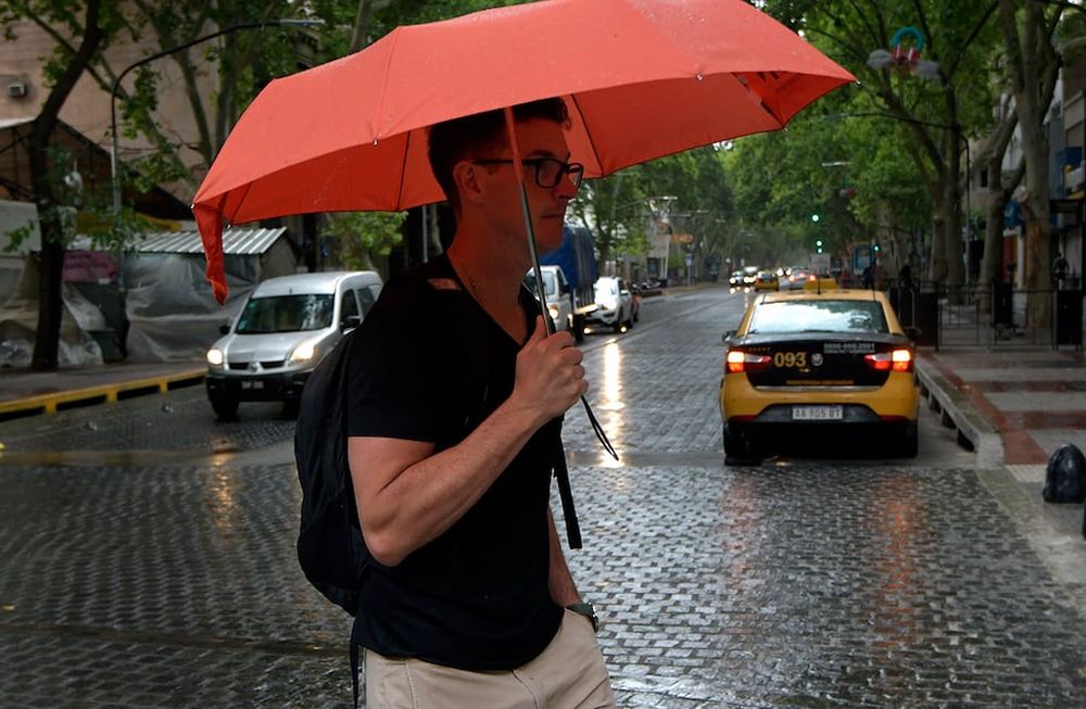 Desde Defensa Civil infromaron que hay probabilidades de lluvias mañana en el Oeste de Gran Mendoza y Oeste de Valle de Uco. Luego, se extiende hacia la zona Sur de la Provincia y todo el Valle de Uco. Foto: Orlando Pelichotti