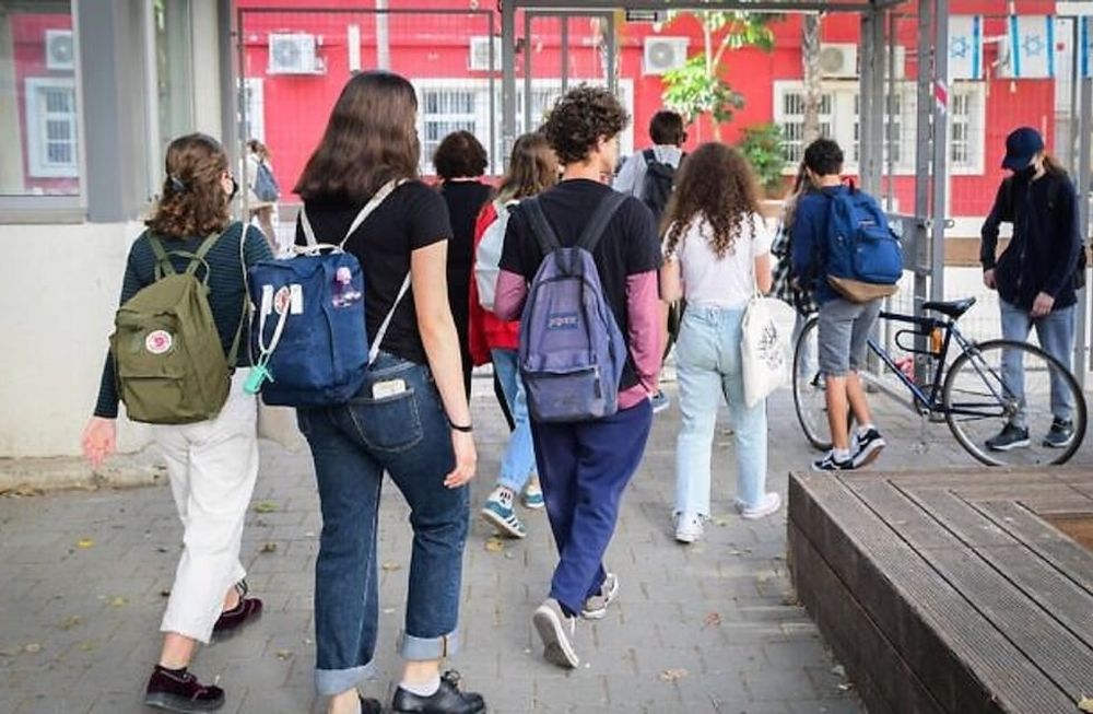 Cada vez que la educación tradicional quiere ser cambiada por otra cosa, siempre se termina volviendo a las viejas fuentes. / Foto: Imágen Ilustrativa
