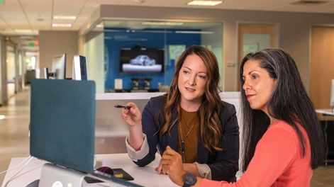 Emprendedoras mendocinas se profesionalizan para ser prestadoras de la industria metalmecánica y minera. Foto ilustrativa