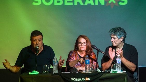 Junto al exvicegobernador bonaerense Gabriel Mariotto y la exembajadora Alicia Castro, Amado Boudou presentó una nueva rama del peronismo.