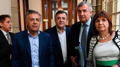 Alfredo Cornejo, Mario Raúl Negri, Gerardo Morales y Patricia Bullrich de Juntos por el Cambio.