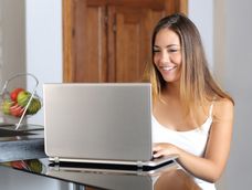 Polémica en torno al trabajo en Argentina.