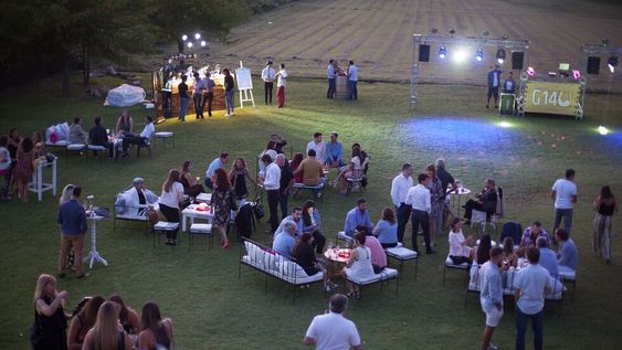 Vení al celebrar al Sunset de San Valentín, organizado por Guarda14 y Bodega Bressia