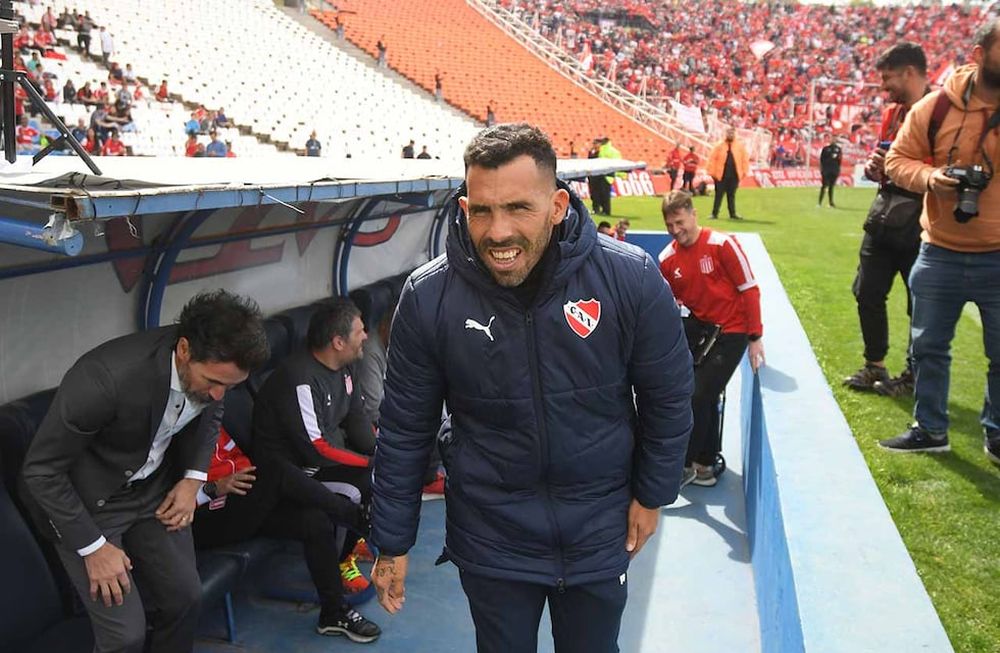 Carlos Tévez ya tendría sus tres primeros refuerzos. / Foto: José Gutierrez (Los Andes).