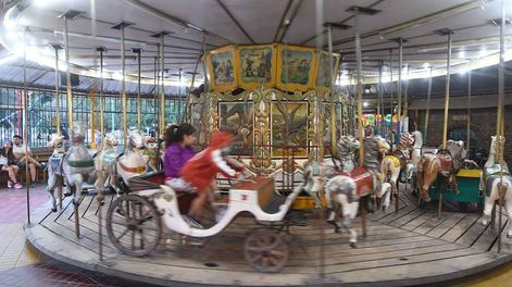La calesita del Parque prepara una última vuelta gratis, entre rumores de cierre y cruces por la reubicación