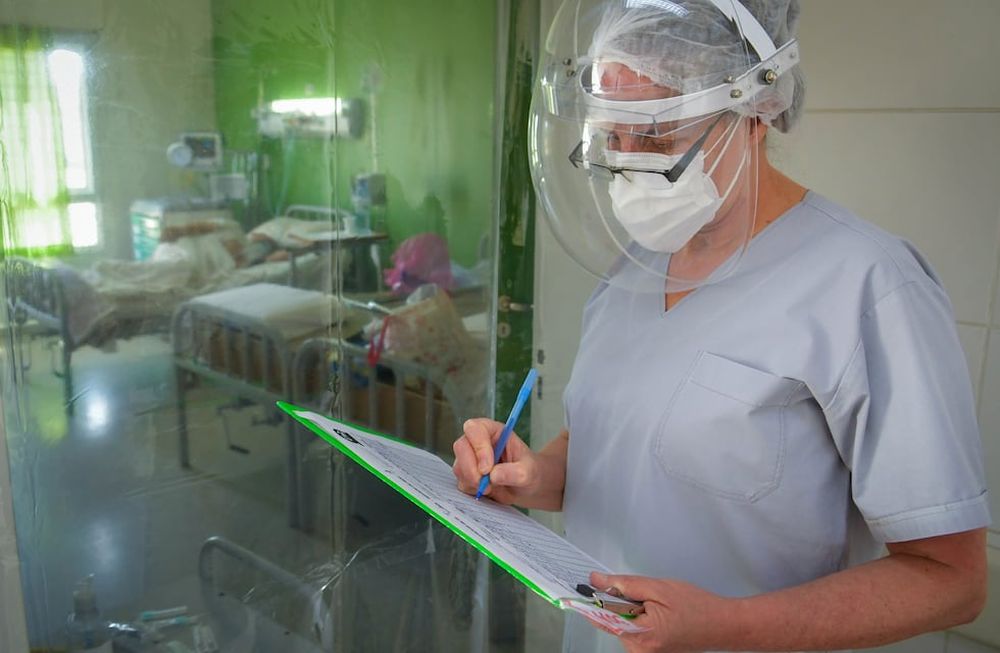 Nuevo parte nacional sobre casos, muertes y recuperados de coronavirus. Foto: Orlando Pelichotti / Los Andes