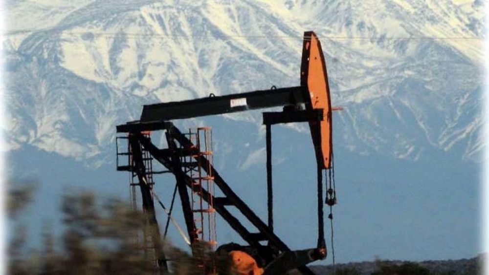 Petróleo: en enero de 2025, en el marco del Plan Andes, el Gobierno provincial y YPF oficializaron la cesión del denominado Clúster Norte a la empresa Petróleos Sudamericanos S.A.