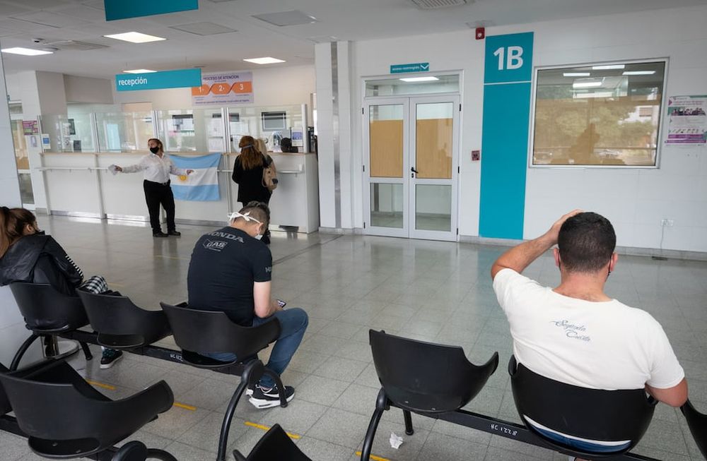 Navidad, Guardia del Hospital Central de Mendoza. Nochebuena y Navidad tranquila sin hospitalizados por accidentes graves. Foto Ignacio Blanco / Los Andes