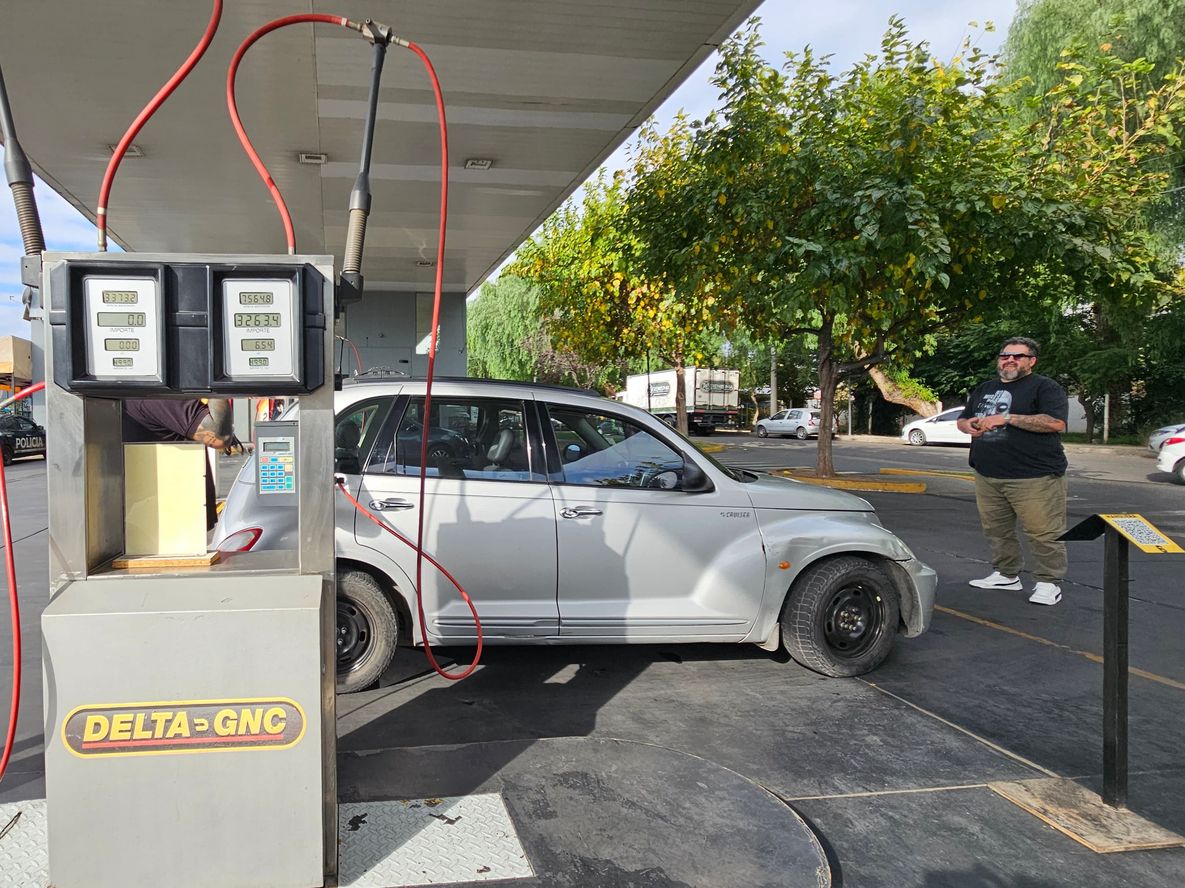 Llenar un tanque cuesta cerca de $6.000, una opción más económica frente a la nafta.