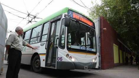 Servicios Públicos garantizó el servicio en los recorridos de las unidades de la STM pese a que algunos choferes se plegarán a la huelga. | Foto: Los Andes