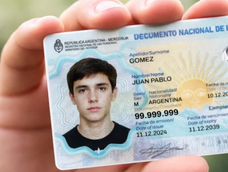 Estos son los casos que deberán renovar el DNI al formato 2026.
